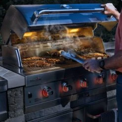 5-Burner Grill -Out Griller Shop 463277519 lifestyle 4