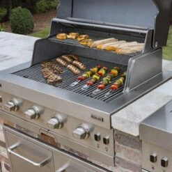 4-Burner Grill -Out Griller Shop 463278519 lifestyle 3