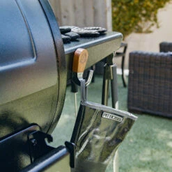 Rosewood Magnetic Hooks -Out Griller Shop 67339 magnetic hooks lifestlye 1